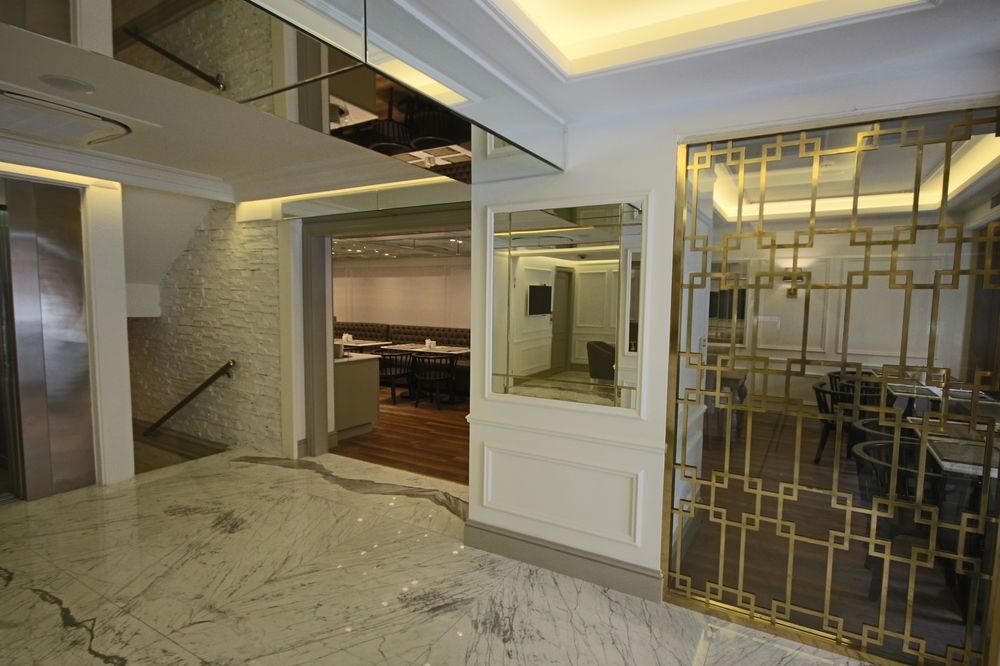 Mina - Special Category 4* Istambul